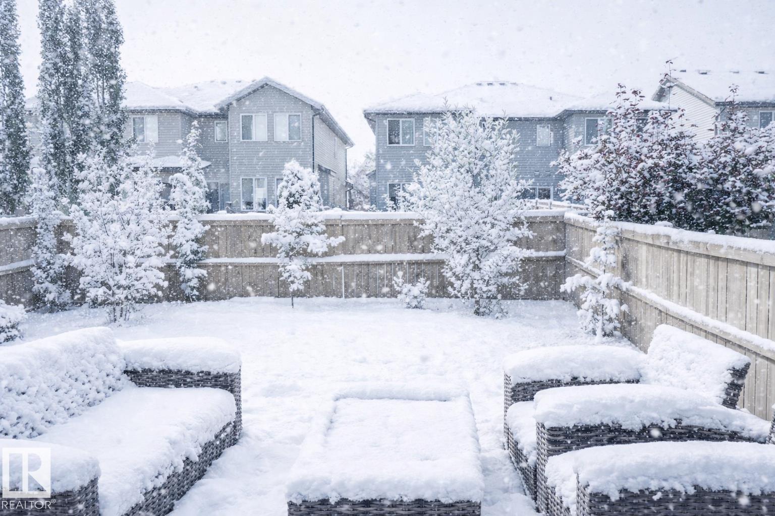 3307 HILTON CR NW, Edmonton