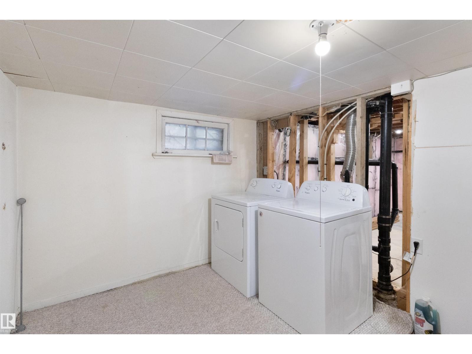 10428 76 AV NW, Edmonton