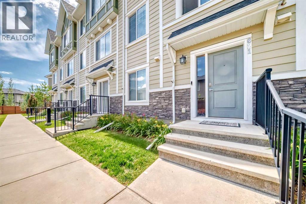 Single Family House for Sale in  Nolanlake Villas NW Nolan Hill Calgary 