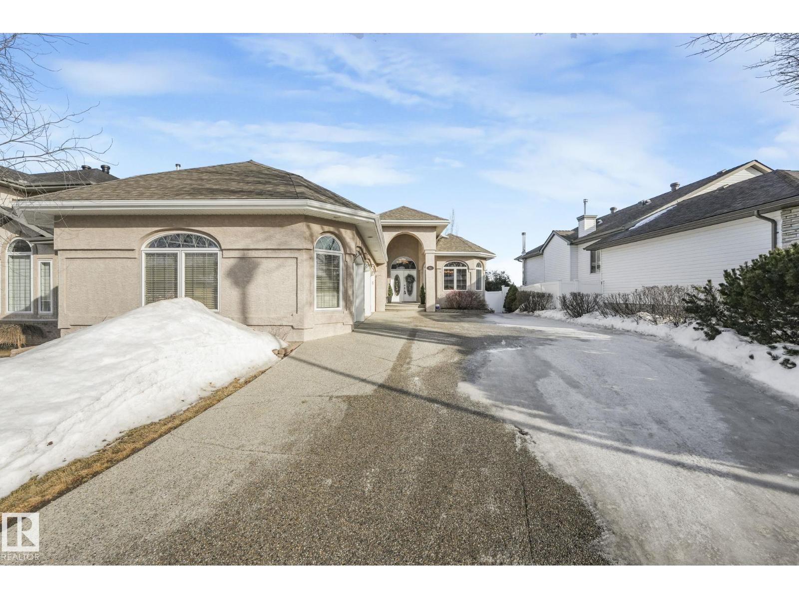 81 PROMENADE BV, Beaumont