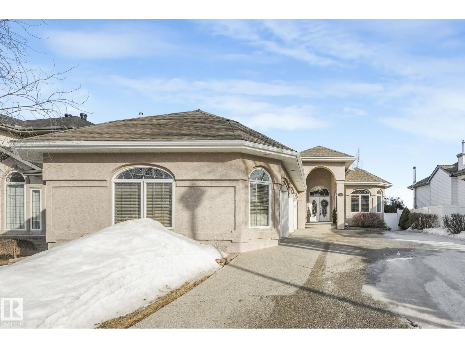 81 PROMENADE BV, Beaumont