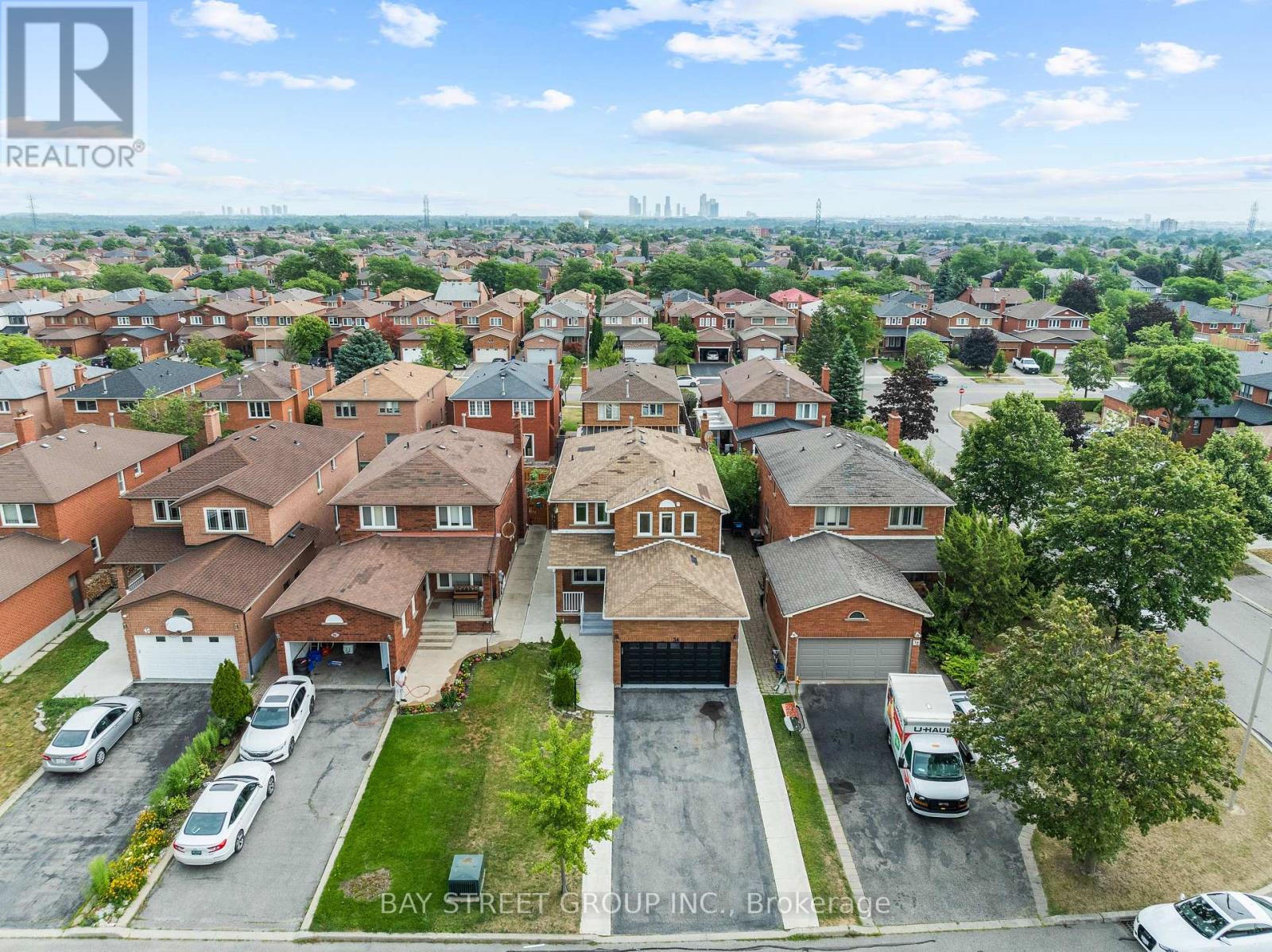 34 LAMP CRESCENT - 50