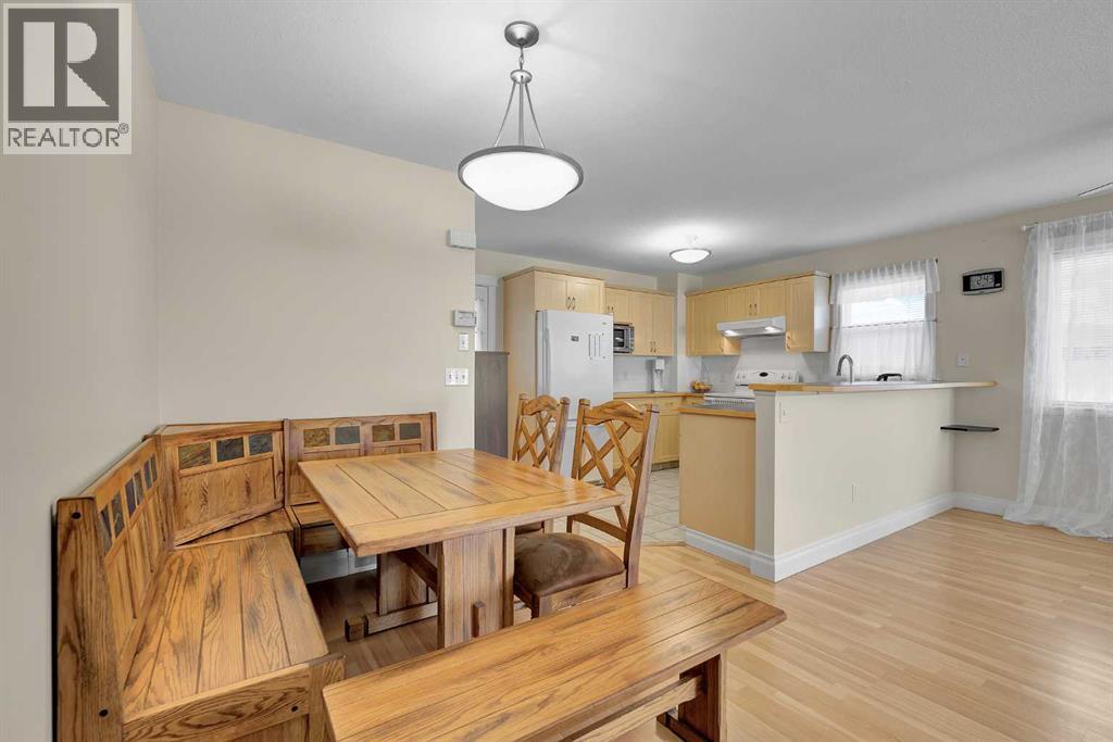 Single Family House for Sale in   Avenue SW Kingsland Calgary 