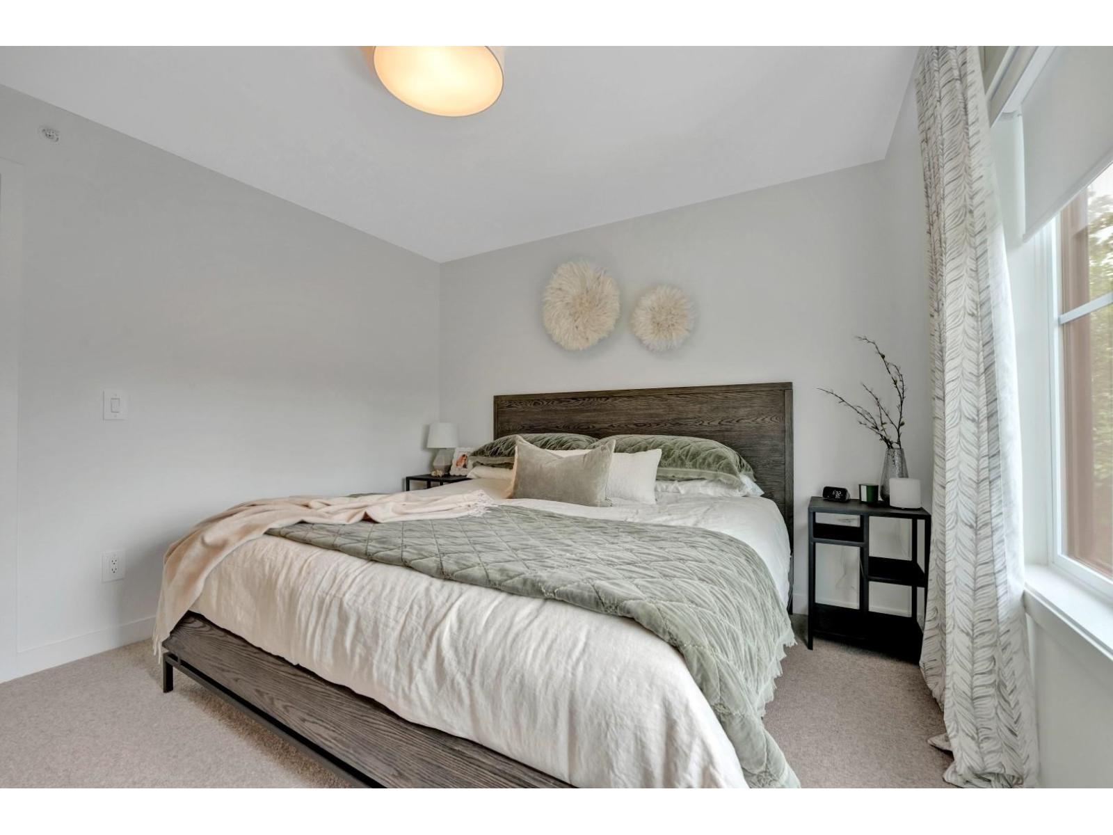 8 7937 206 STREET, Langley