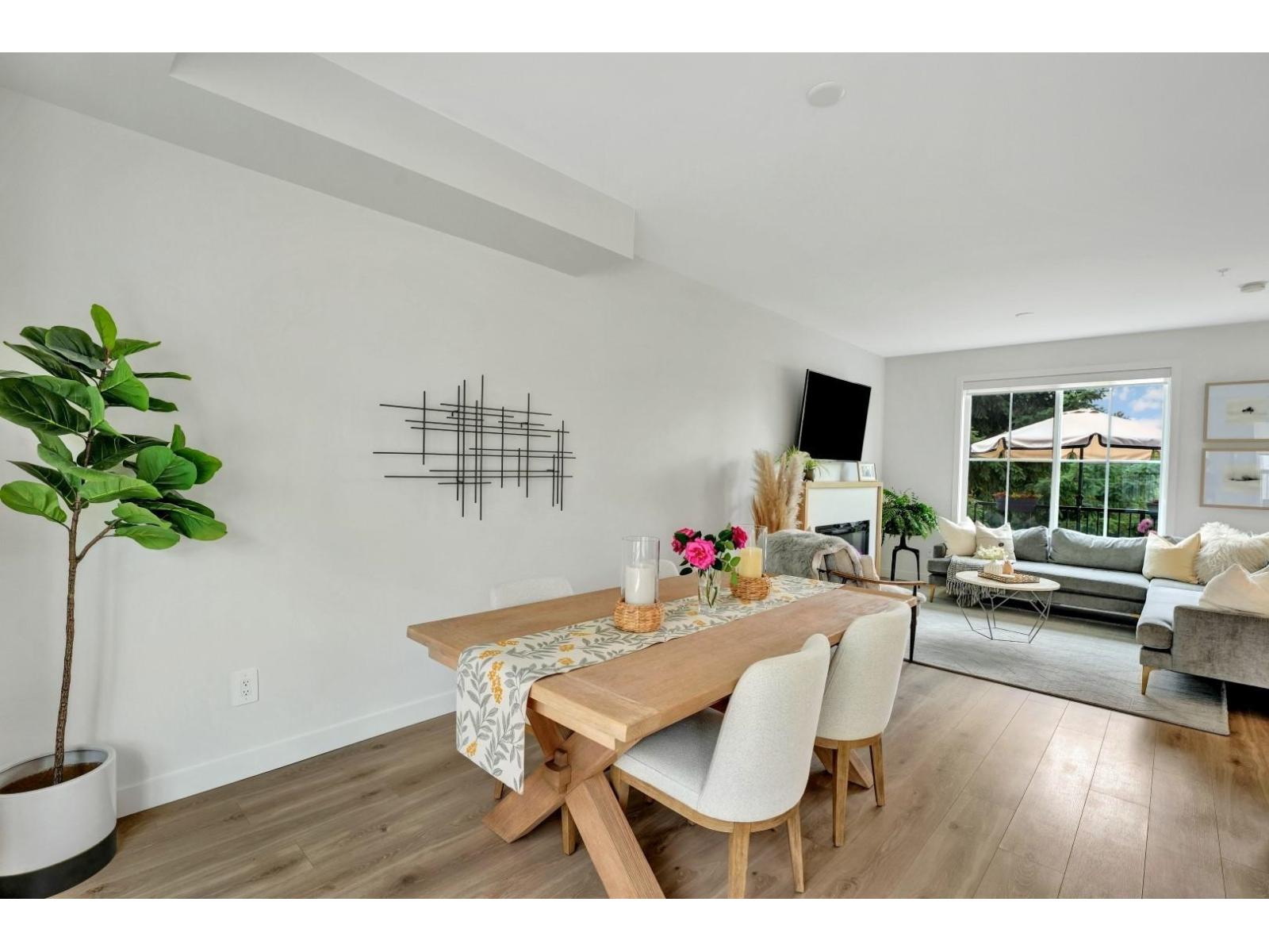 8 7937 206 STREET, Langley