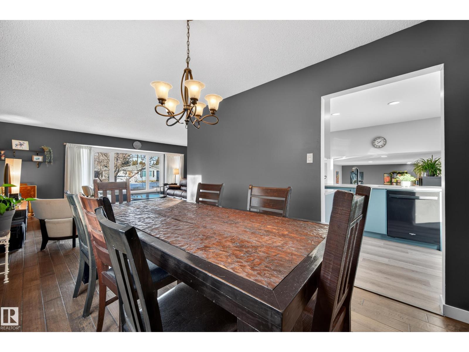 9215 OTTEWELL RD NW, Edmonton