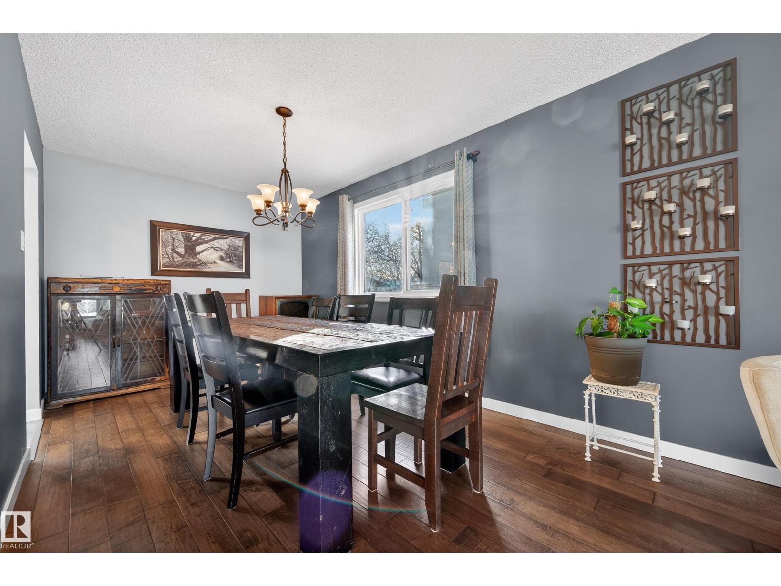 9215 OTTEWELL RD NW, Edmonton