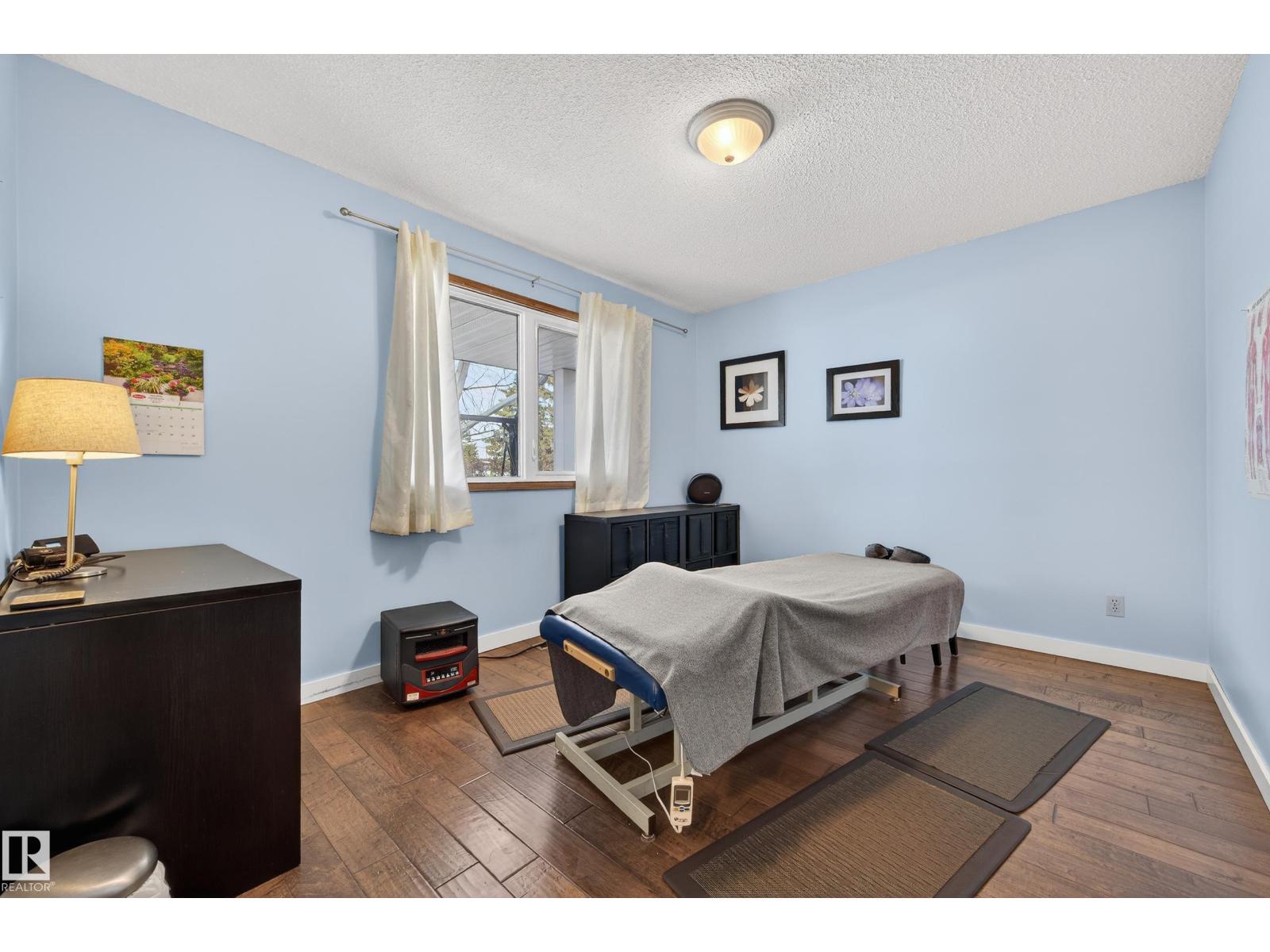 9215 OTTEWELL RD NW, Edmonton