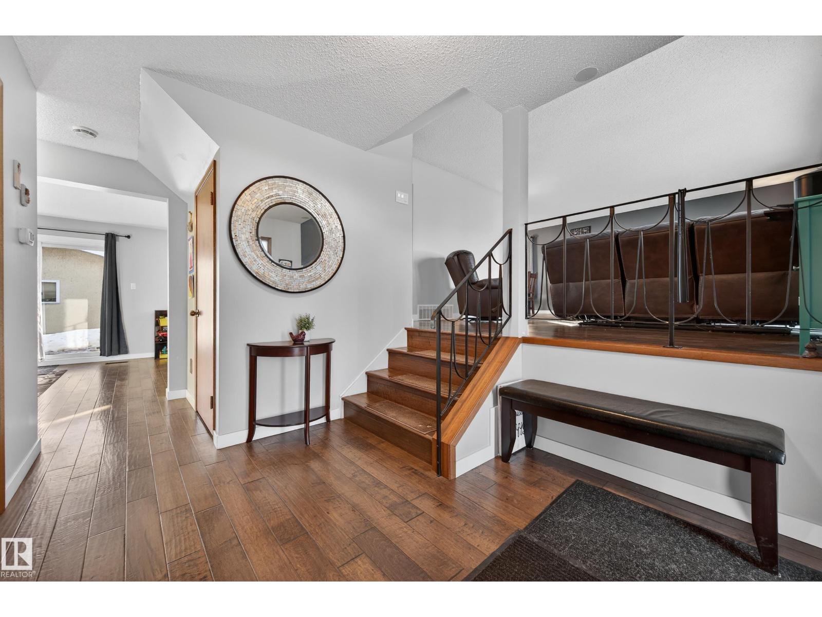 9215 OTTEWELL RD NW, Edmonton