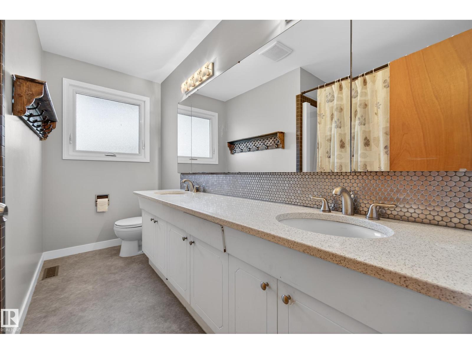 9215 OTTEWELL RD NW, Edmonton