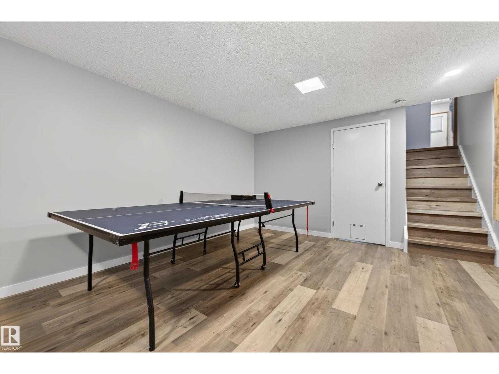 9215 OTTEWELL RD NW, Edmonton