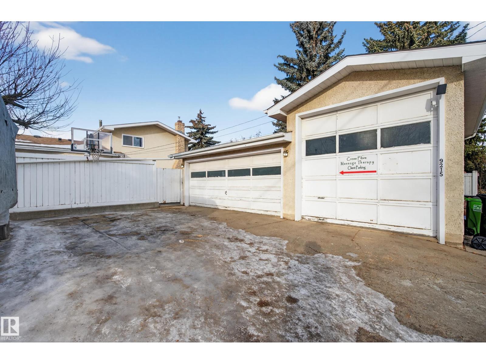 9215 OTTEWELL RD NW, Edmonton