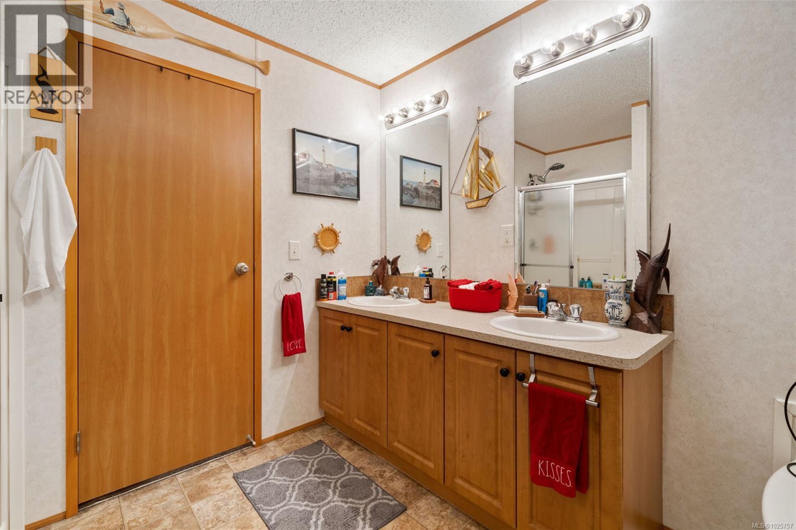 #26 9041 MEADES CREEK RD - 11