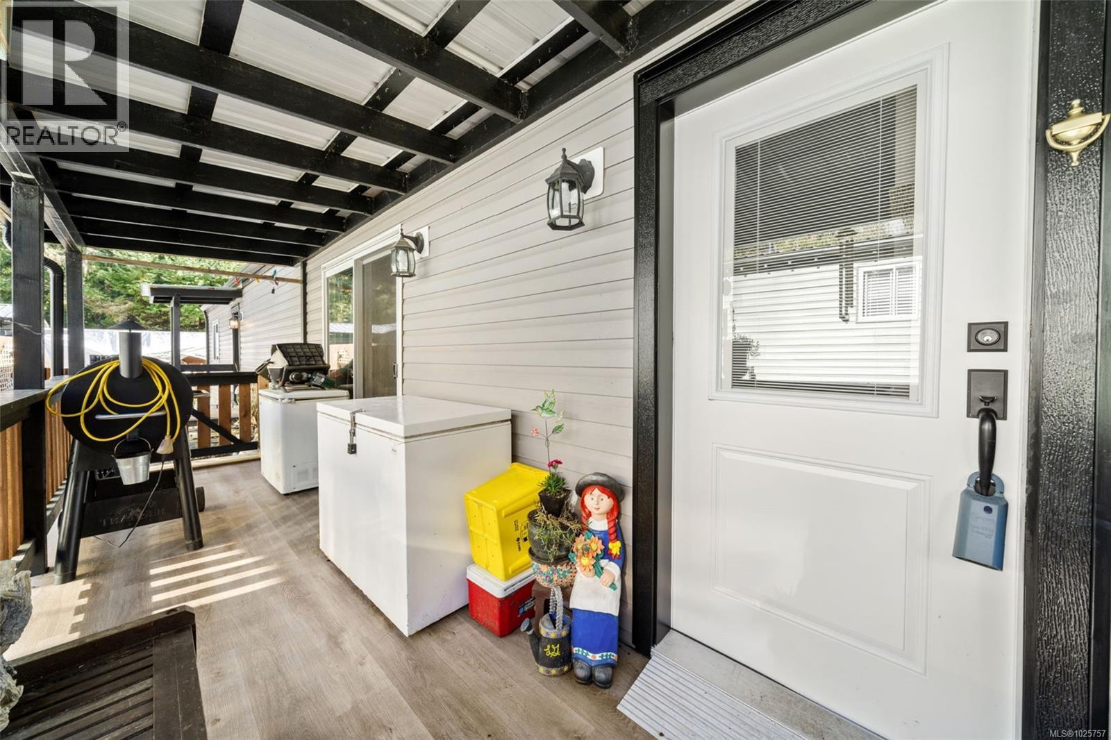 #26 9041 MEADES CREEK RD - 16