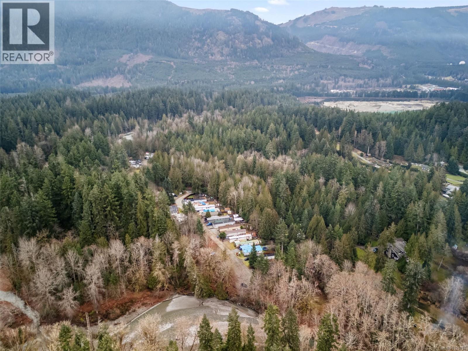 #26 9041 MEADES CREEK RD - 25