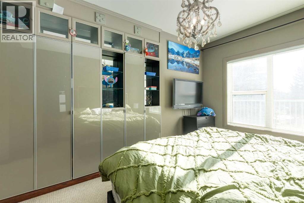 Single Family House for Sale in    Avenue NE Mayland Heights Calgary 