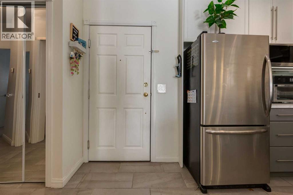 Single Family House for Sale in    Avenue NE Mayland Heights Calgary 