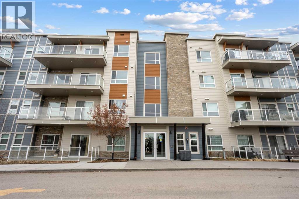 Single Family House for Sale in   Harvest Hills Common NE Harvest Hills Calgary 