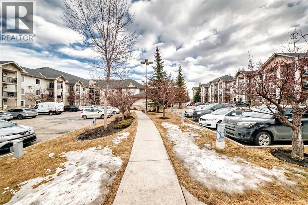 Single Family House for Sale in   Eversyde Avenue SW Evergreen Calgary 