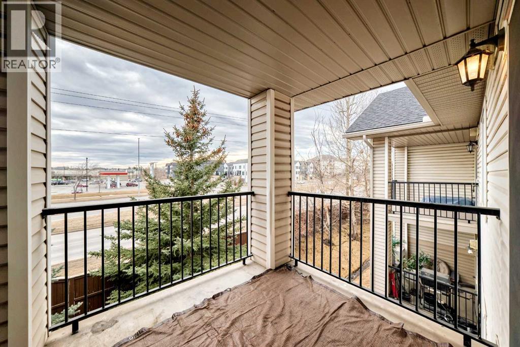 Single Family House for Sale in   Eversyde Avenue SW Evergreen Calgary 
