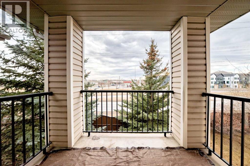 Single Family House for Sale in   Eversyde Avenue SW Evergreen Calgary 