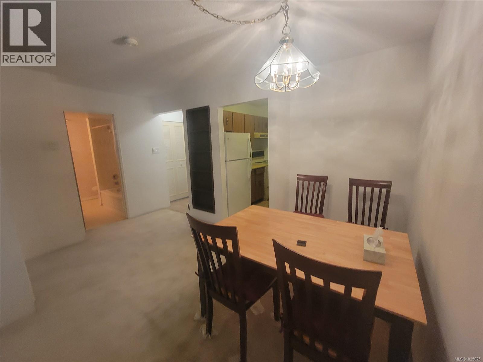 311 1009 McKenzie Avenue, Saanich