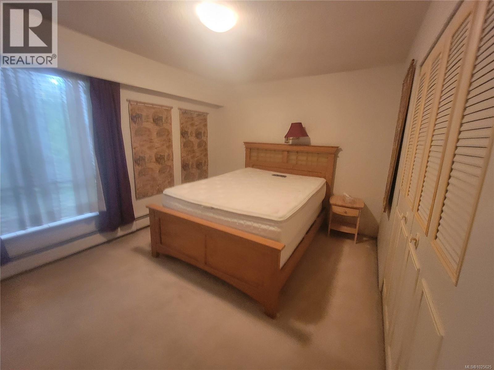 311 1009 McKenzie Avenue, Saanich