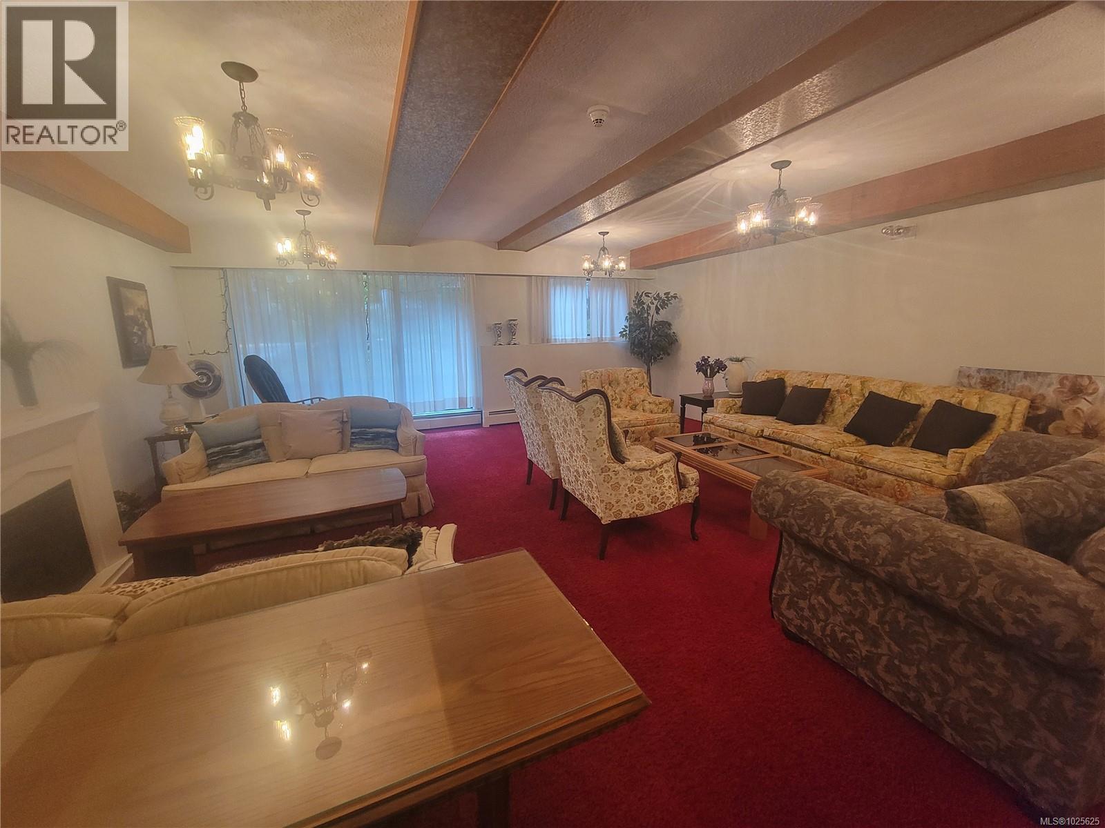 311 1009 McKenzie Avenue, Saanich