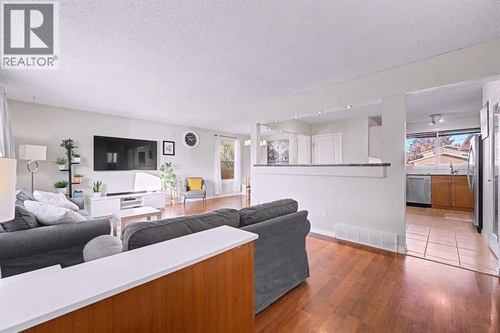 Single Family House Bungalow for Sale in  Penworth Way SE Penbrooke Meadows Calgary 