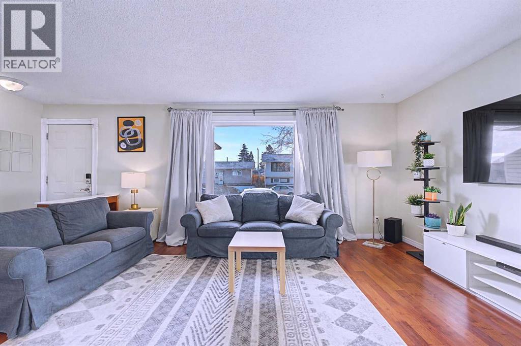 Single Family House Bungalow for Sale in  Penworth Way SE Penbrooke Meadows Calgary 