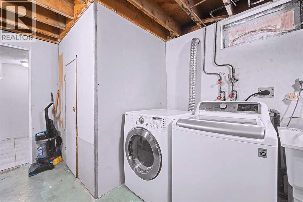 Single Family House Bungalow for Sale in  Penworth Way SE Penbrooke Meadows Calgary 