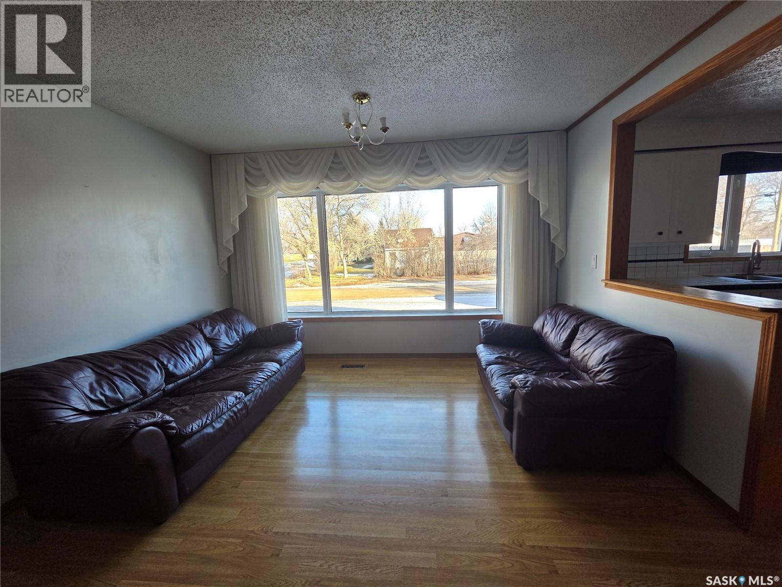 342 TAVISTOCK AVENUE - 10