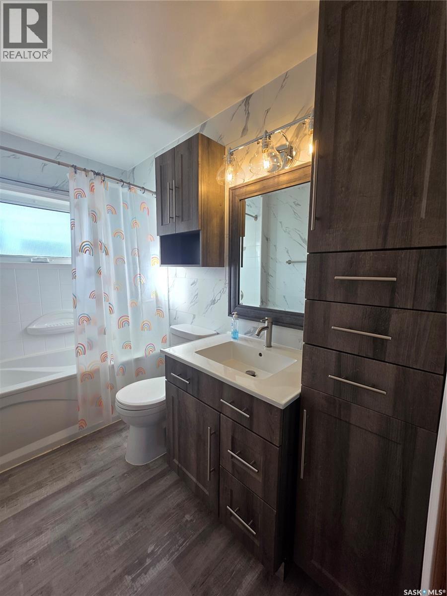 342 TAVISTOCK AVENUE - 17