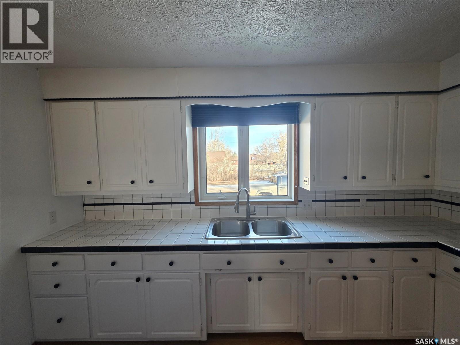 342 TAVISTOCK AVENUE - 6