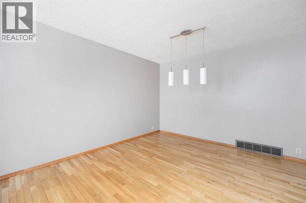 201 Bird Crescent, Fort McMurray