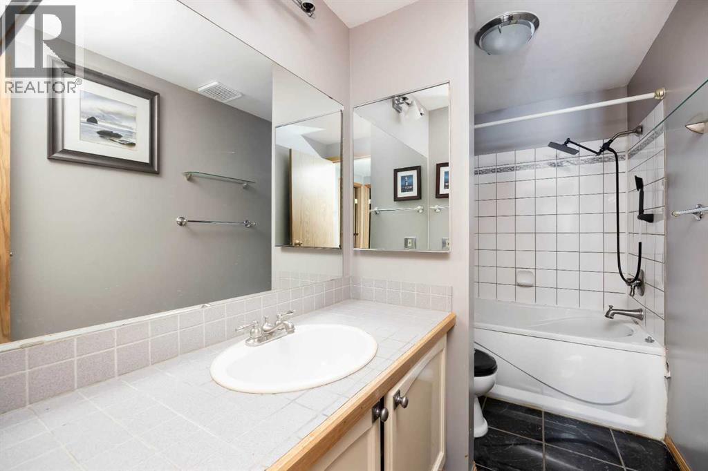 201 Bird Crescent, Fort McMurray