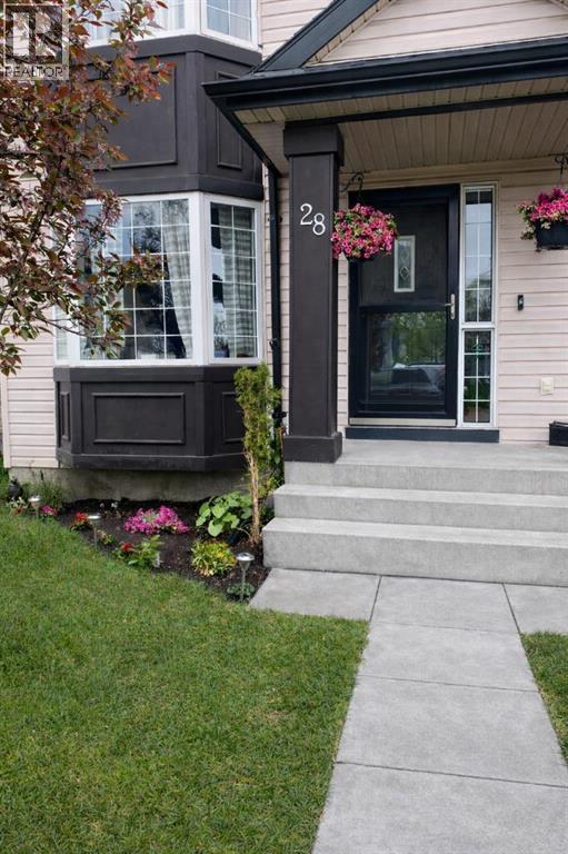 Single Family House for Sale in  Everstone Way SW Evergreen Calgary 