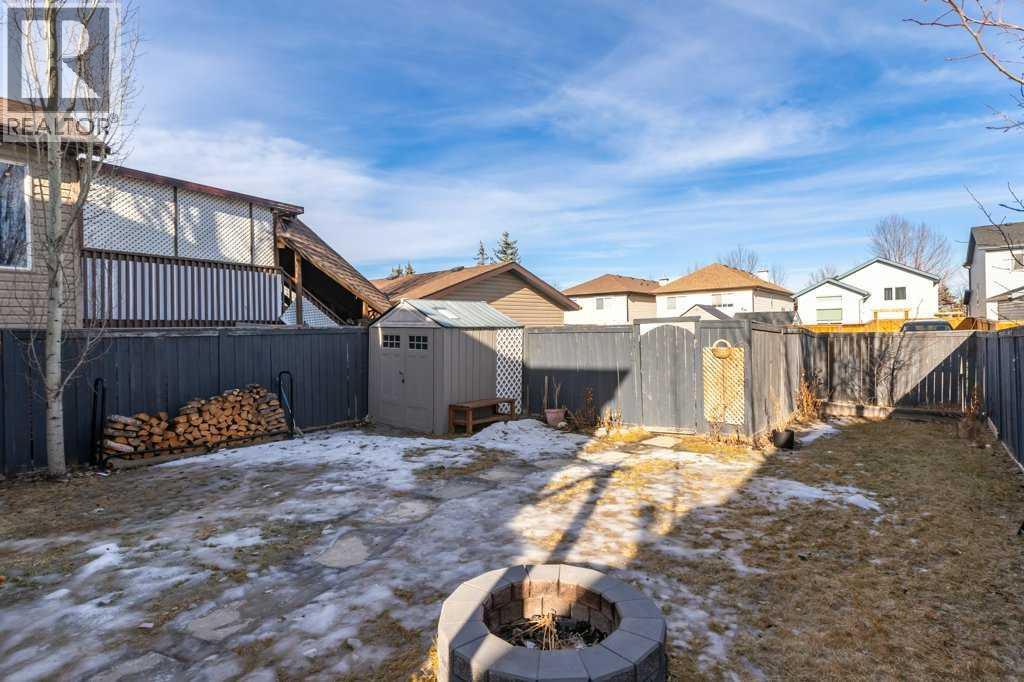 Single Family House for Sale in  Everstone Way SW Evergreen Calgary 