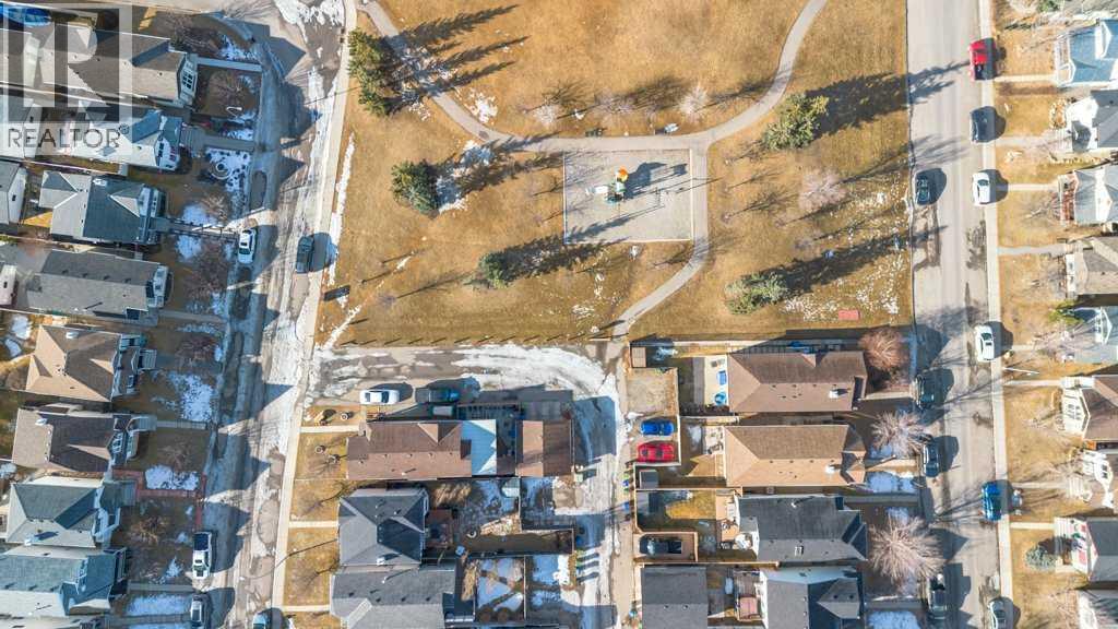 Single Family House for Sale in  Everstone Way SW Evergreen Calgary 