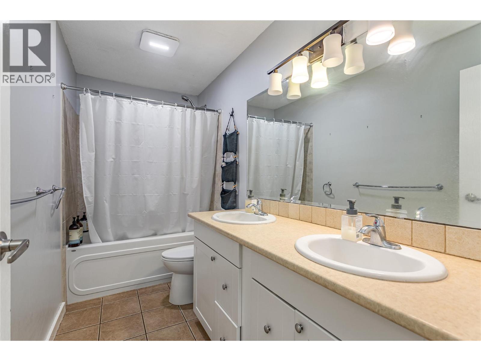 1005 Mitchell Road, Kelowna