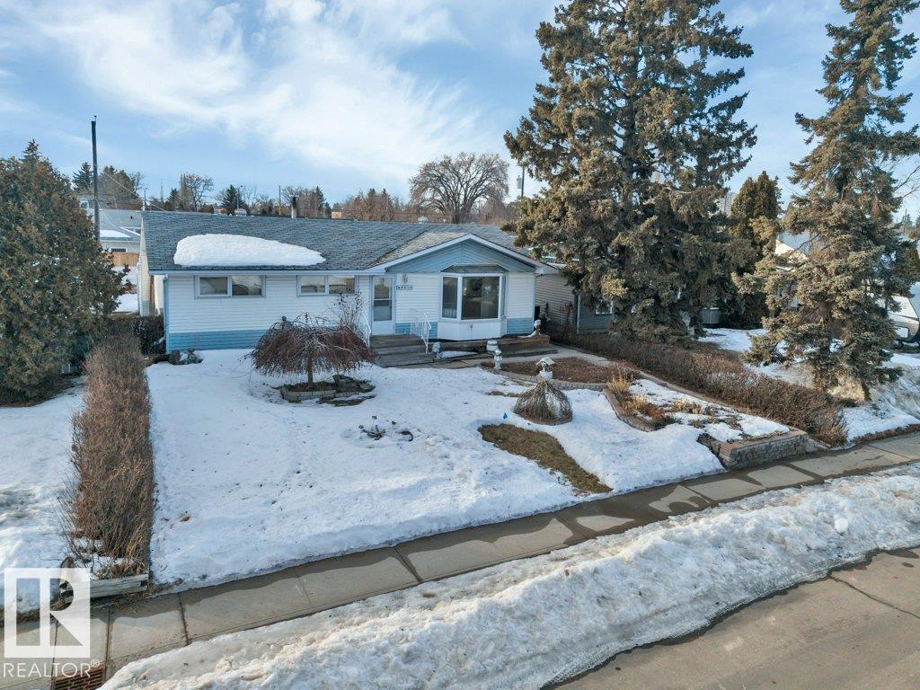 8016 161 ST NW, Edmonton