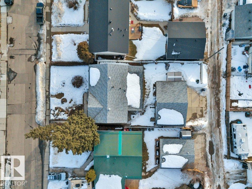 8016 161 ST NW, Edmonton