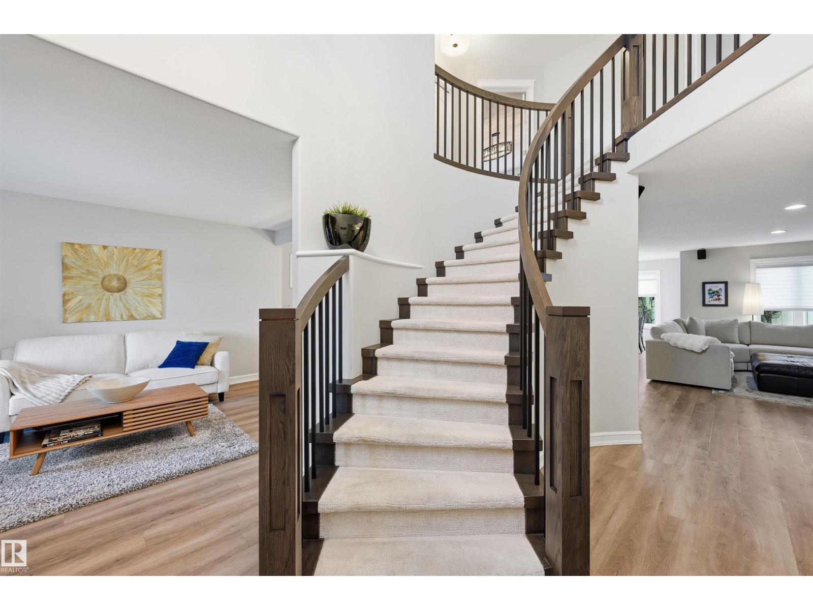 231 LINDSAY CR NW, Edmonton