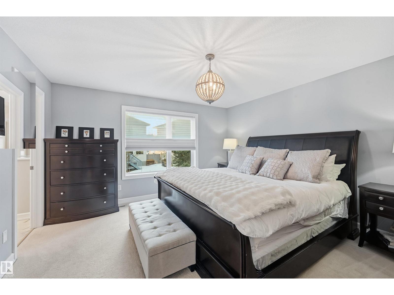 231 LINDSAY CR NW, Edmonton