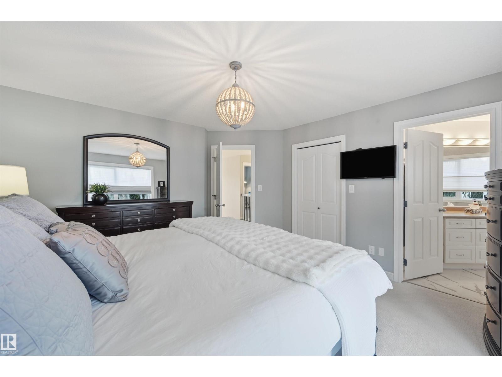 231 LINDSAY CR NW, Edmonton