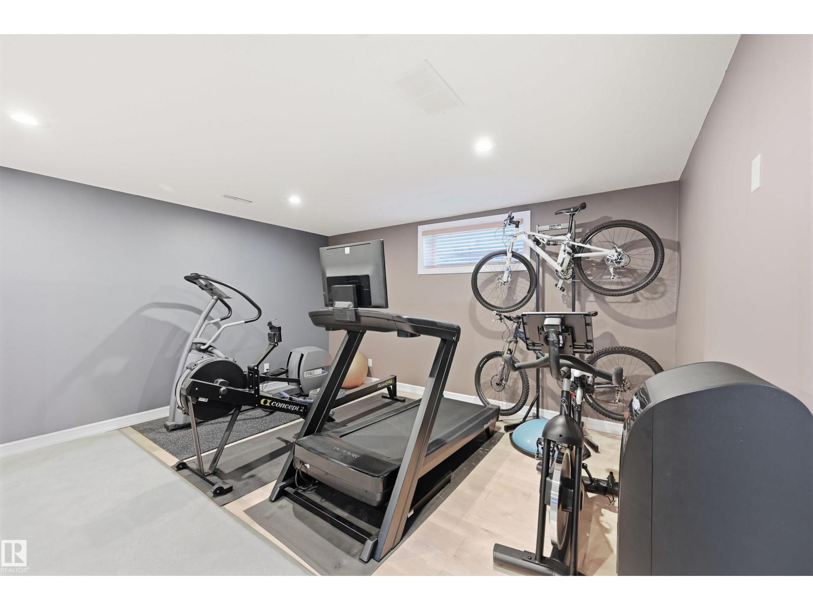 231 LINDSAY CR NW, Edmonton