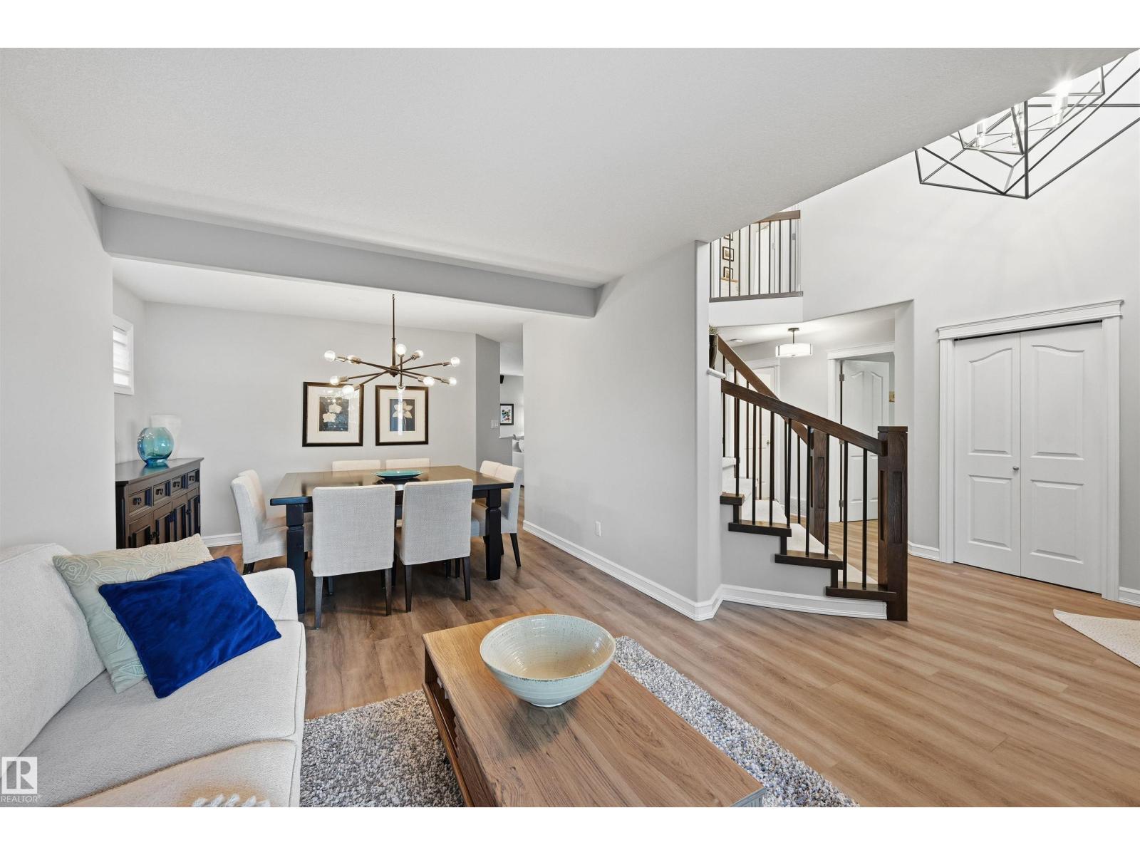 231 LINDSAY CR NW, Edmonton