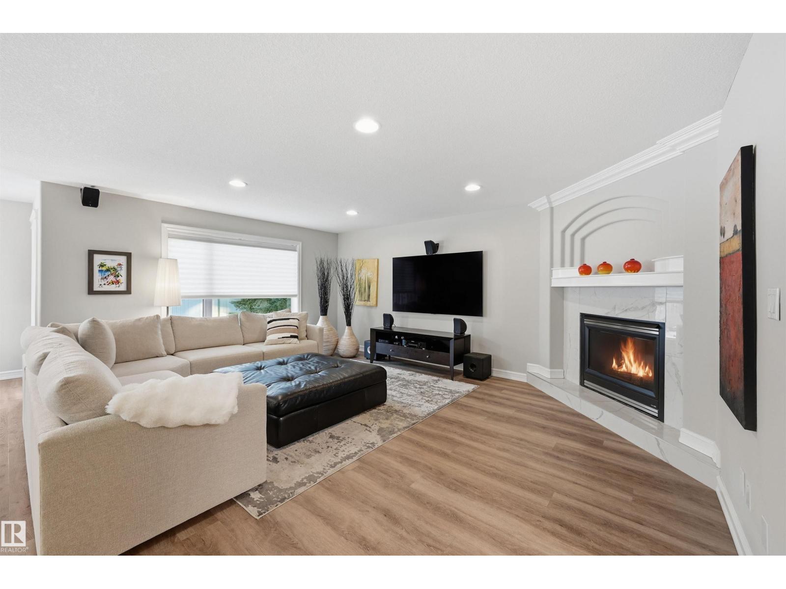 231 LINDSAY CR NW, Edmonton