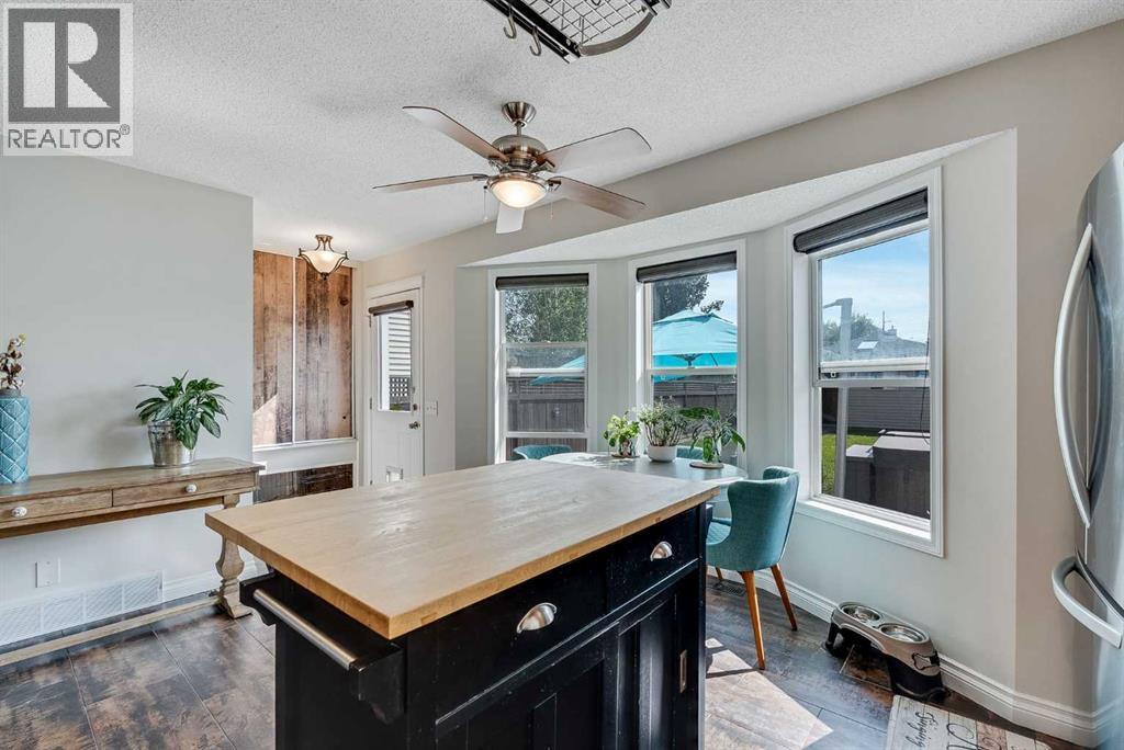 Single Family House for Sale in  Inverness Grove SE McKenzie Towne Calgary 