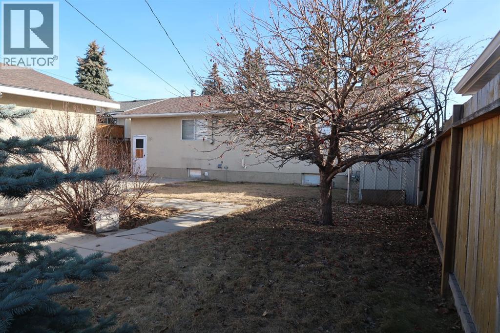 Single Family House Bungalow for Sale in  Huntchester Road NE Huntington Hills Calgary 